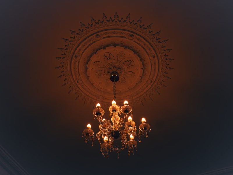 5 Stunning Chandeliers to Elevate Your Space